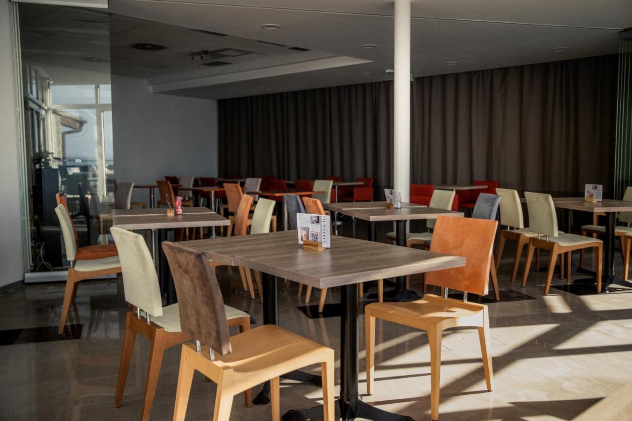 Barbara Hotel 3*
